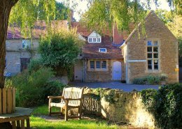 Picture of school from the outside.